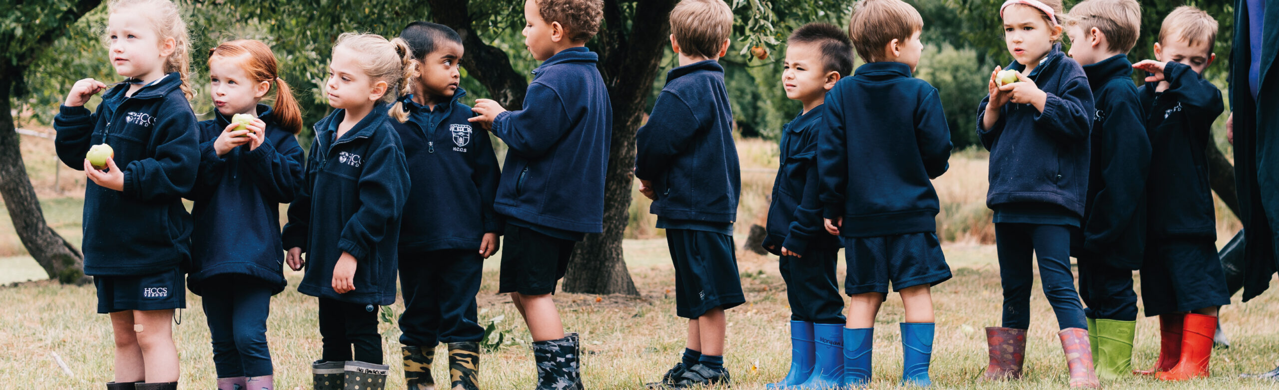 gumboots 1800 x 550 pxl-01-01